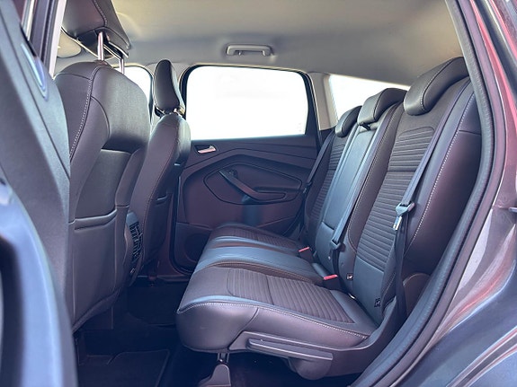 Ford Kuga 20 of 24