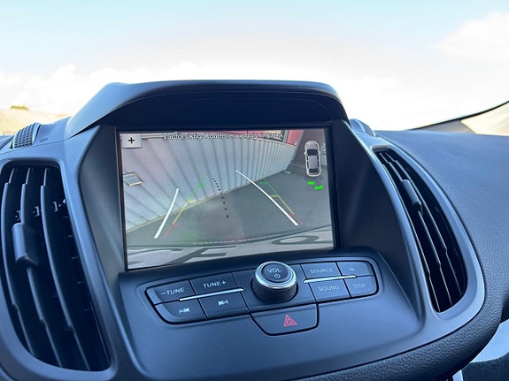 Ford Kuga 15 of 24