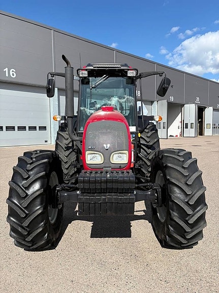 Valtra A72 / Skogshytt 3 of 9