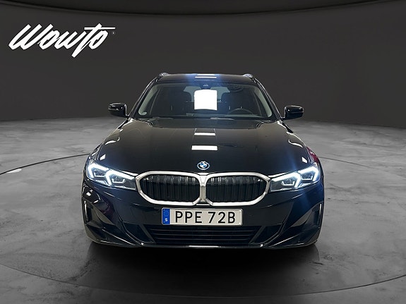 BMW 330e 2 of 16