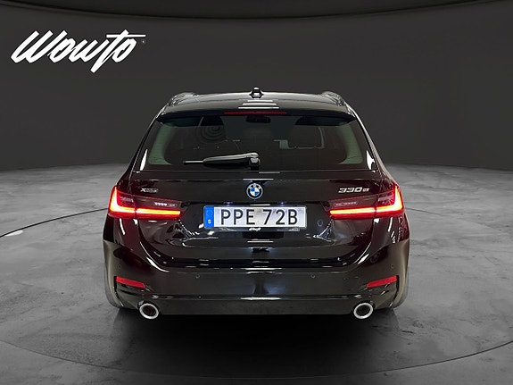 BMW 330e 6 of 16