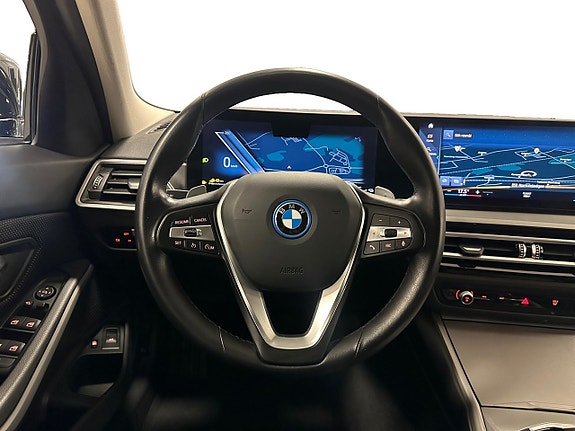 BMW 330e 12 of 16