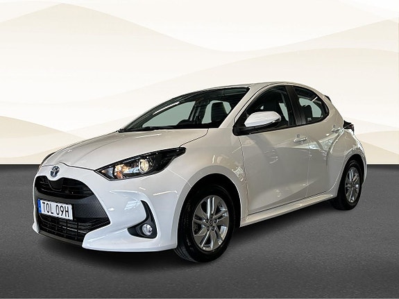 Toyota Yaris 19 of 19