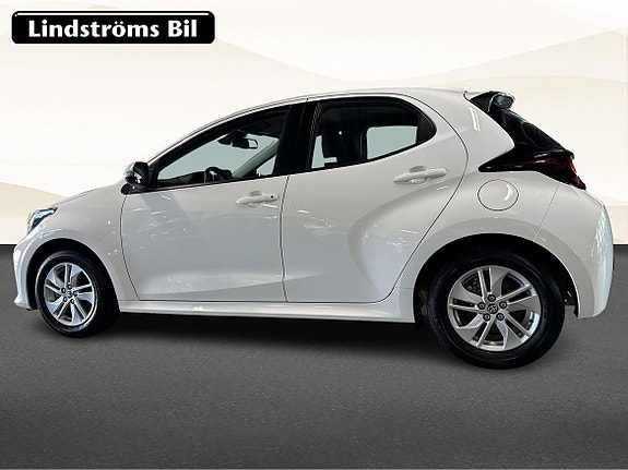 Toyota Yaris 6 of 19