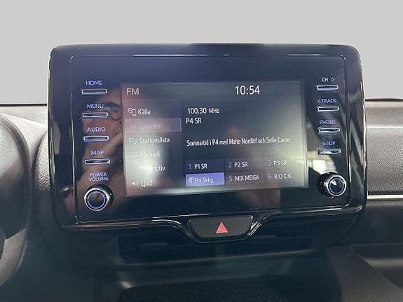 Toyota Yaris 16 of 19