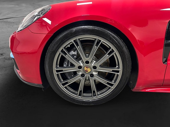 Porsche Panamera 4 17 of 17