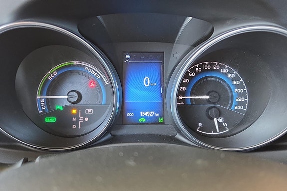 Toyota Auris 17 of 19