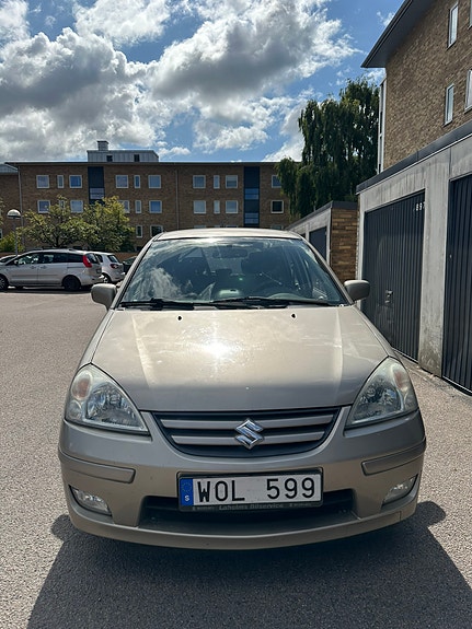 Suzuki Liana 3 of 7