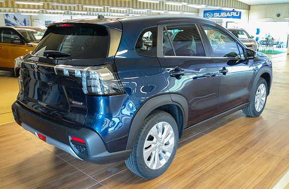 Suzuki S-Cross 4 of 7
