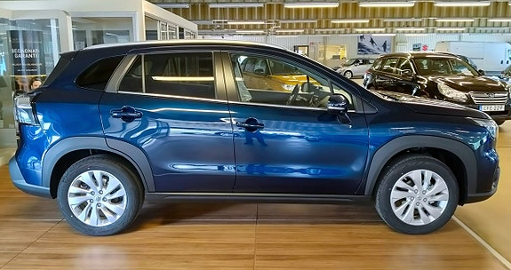 Suzuki S-Cross 5 of 7