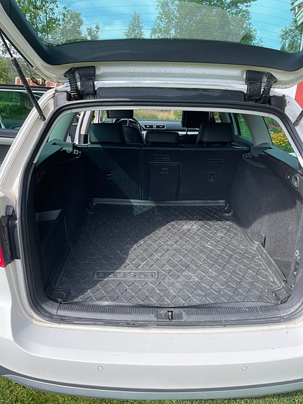 Volkswagen Passat Alltrack 8 of 8