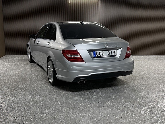 Mercedes-Benz CLC180 5 of 20
