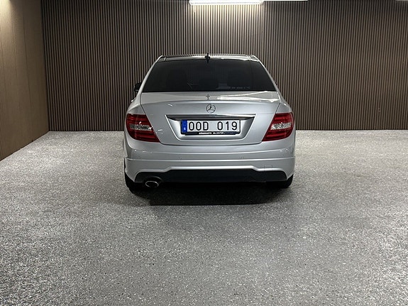 Mercedes-Benz CLC180 6 of 20