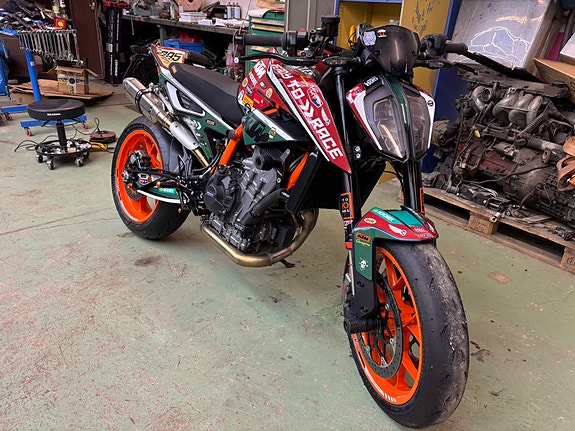 KTM KTM 890 DUKE R 3 of 6