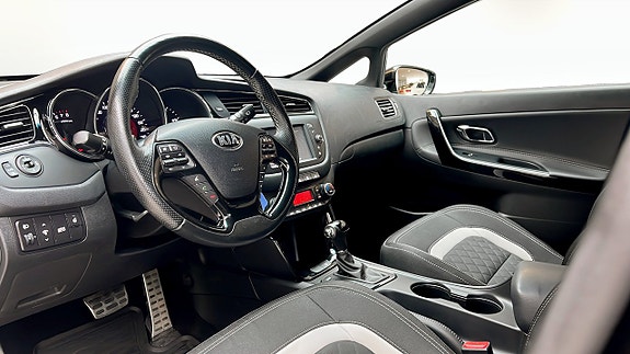 Kia Ceed 7 of 13