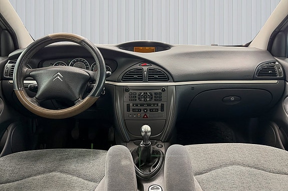 Citroen C5 9 of 17