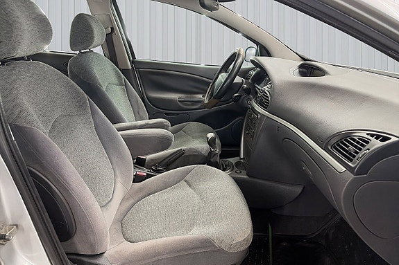 Citroen C5 15 of 17