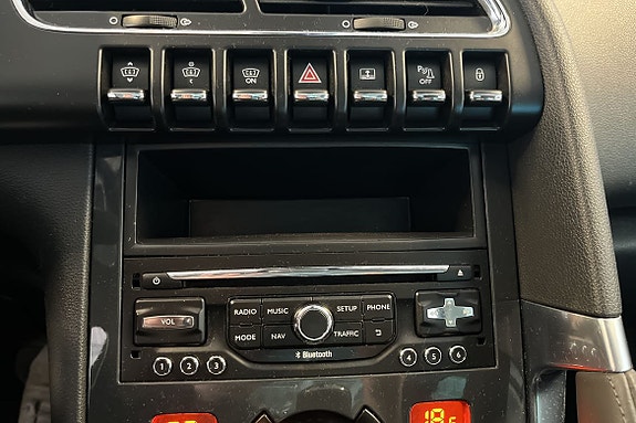 Peugeot 3008 6 of 15