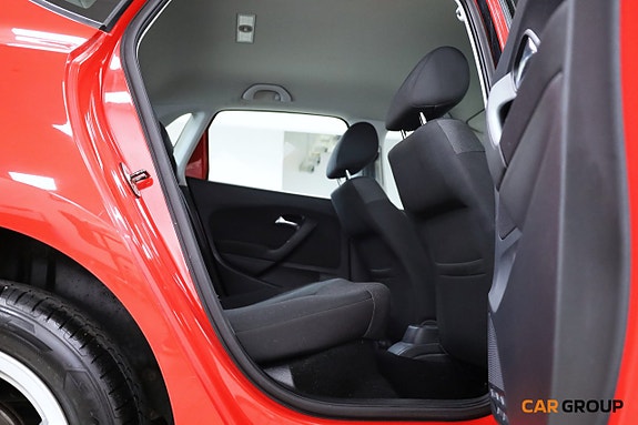 Volkswagen Polo 15 of 17