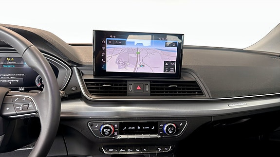Audi Q5 9 of 19