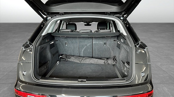 Audi Q5 13 of 19