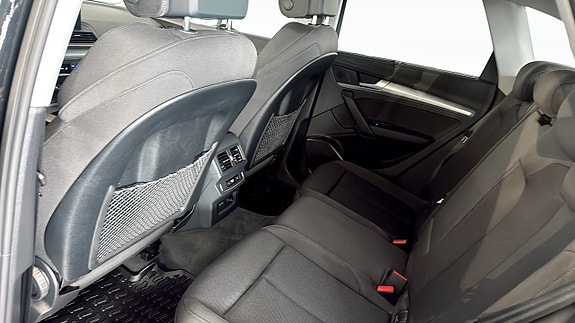 Audi Q5 12 of 19