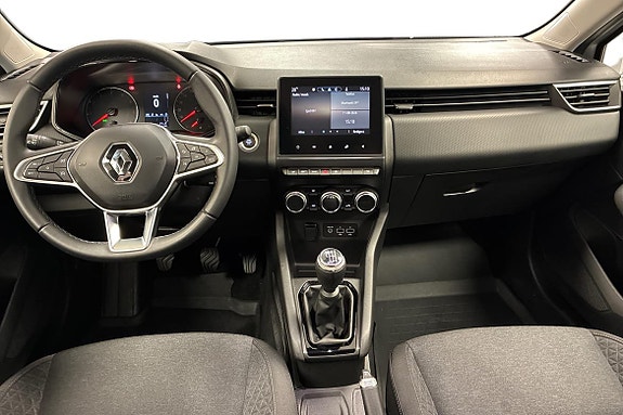 Renault Clio 10 of 21