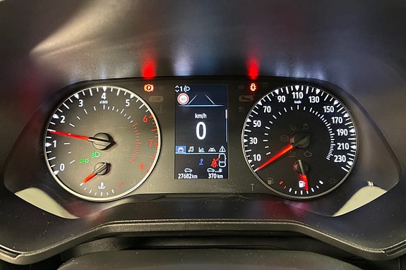 Renault Clio 16 of 21