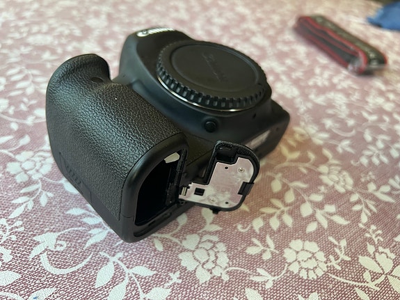Canon EOS 6D Mark II digital systemkamera image 5