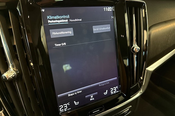 Volvo V90 Cross Country 9 of 18