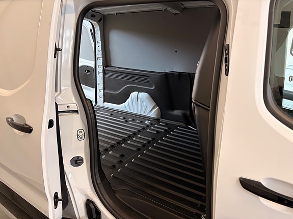 Citroen Berlingo 13 of 13