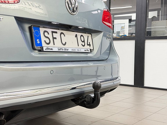 Volkswagen Passat 11 of 30
