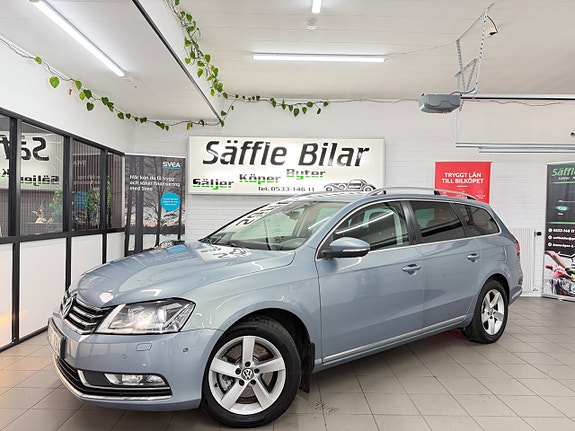 Volkswagen Passat 2 of 30