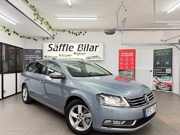 Volkswagen Passat 5 of 30