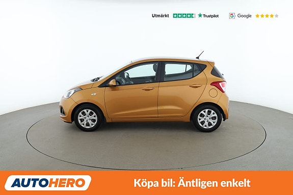 Hyundai i10 2 of 30
