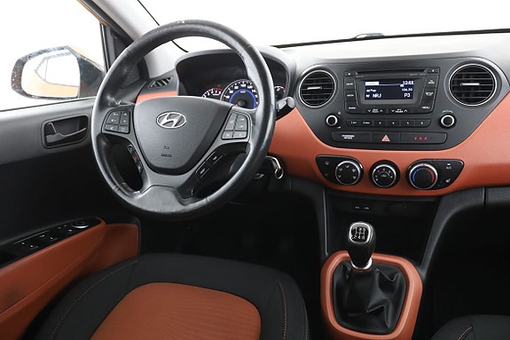 Hyundai i10 14 of 30