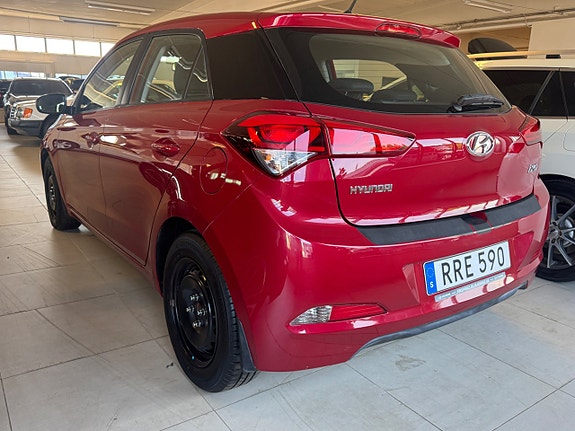 Hyundai i20 5 of 11