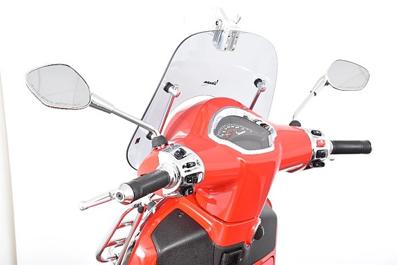 Vespa GTS 300 Super ABS Nyservad 6 of 18