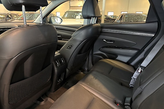 Hyundai Tucson 15 of 20