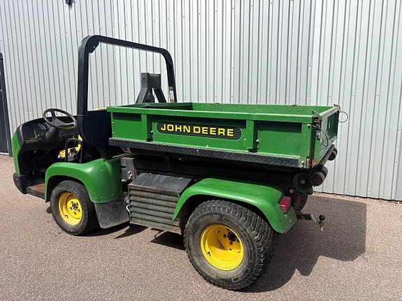 John Deere ProGATOR 3 of 5