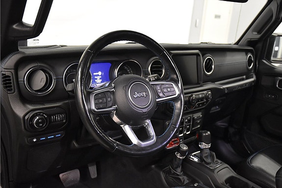 Jeep Wrangler Unlimited 9 of 21