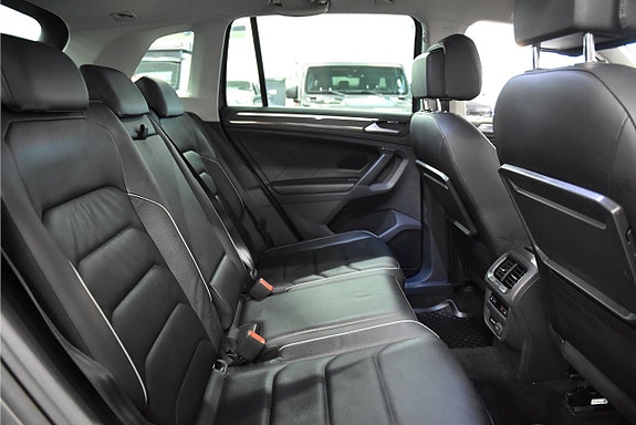 Volkswagen Tiguan 13 of 26