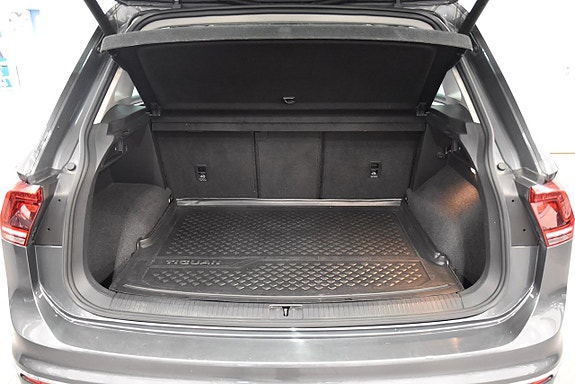 Volkswagen Tiguan 26 of 26