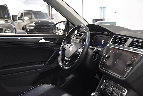 Volkswagen Tiguan 8 of 26