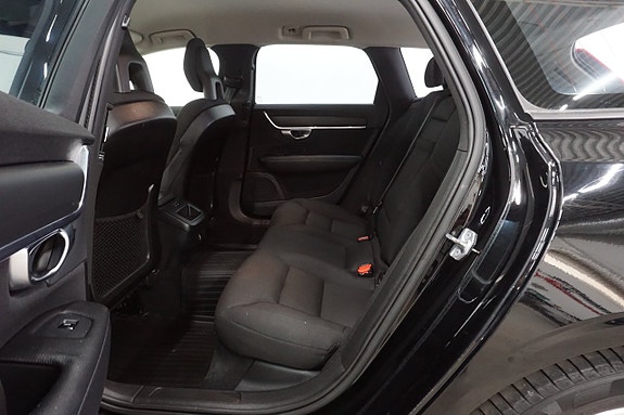Volvo V90 8 of 20