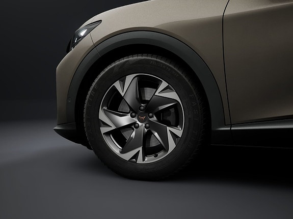 Cupra Tavascan 4 of 5