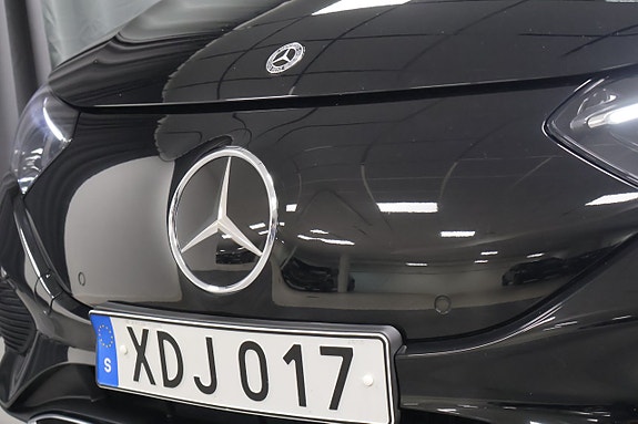 Mercedes-Benz EQE350+ 7 of 23