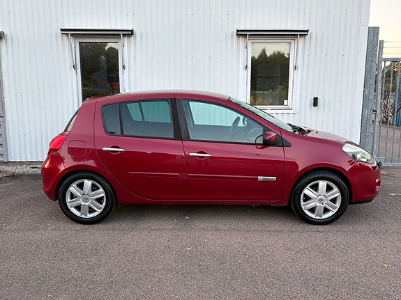 Renault Clio 5 of 7