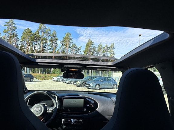Toyota Aygo X 15 of 18