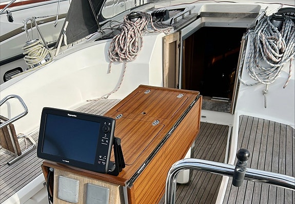 Bavaria Cruiser 40 3 of 6